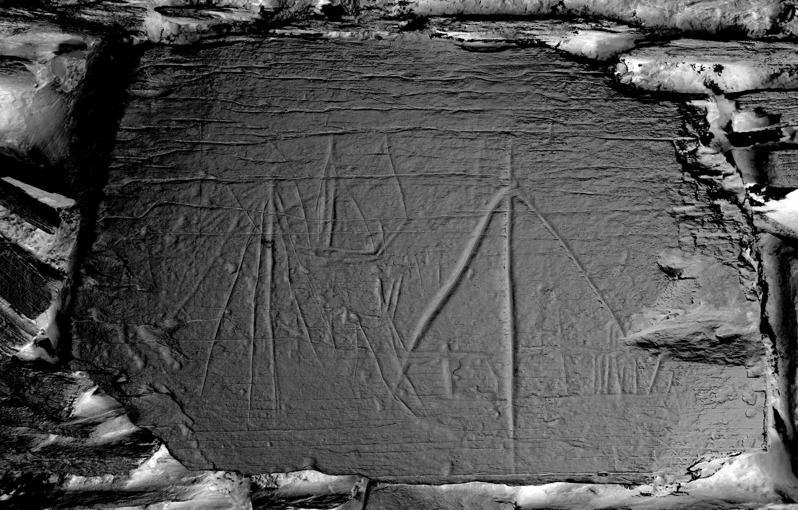 Ship carving with animal-headed prow