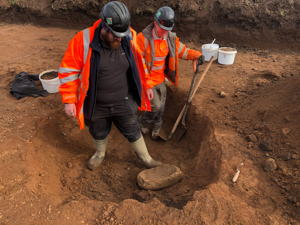 Archaeologists discover a Neolithic saddle quern